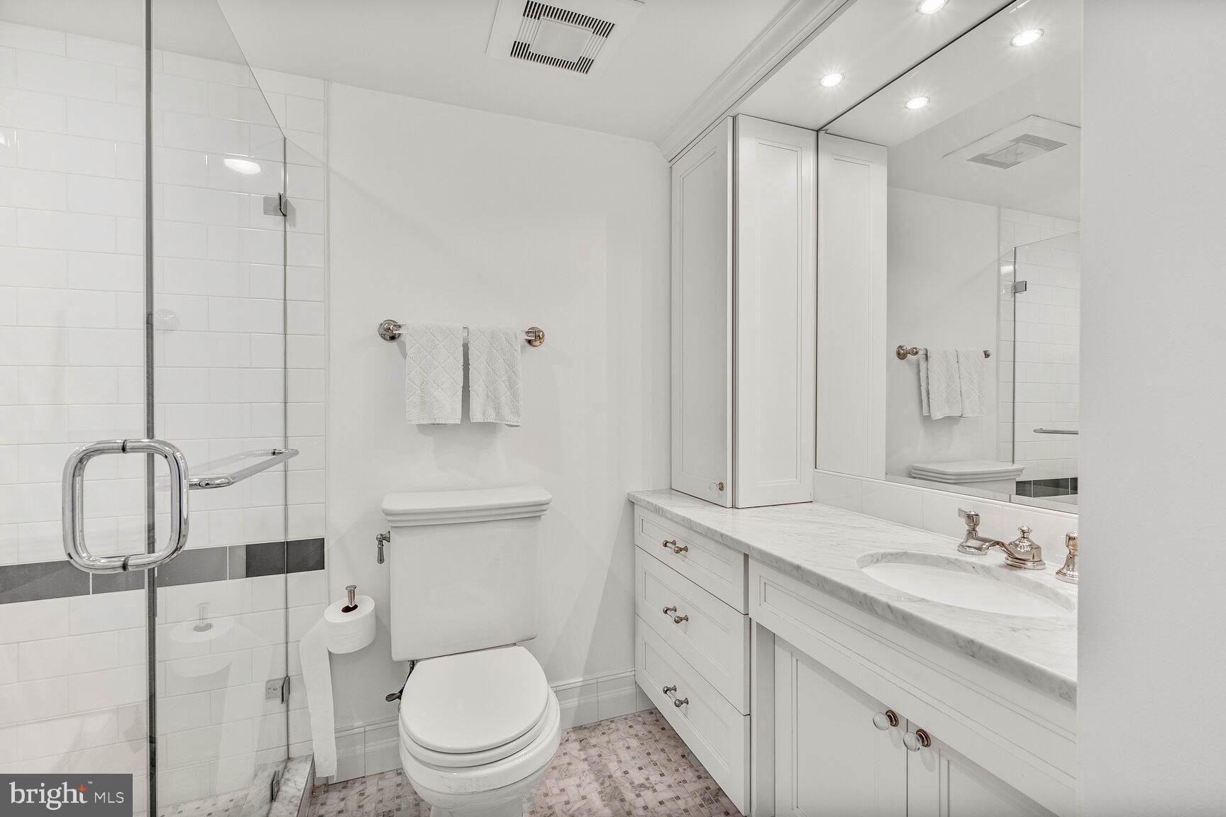 FRIENDSHIP HEIGHTS - Residential