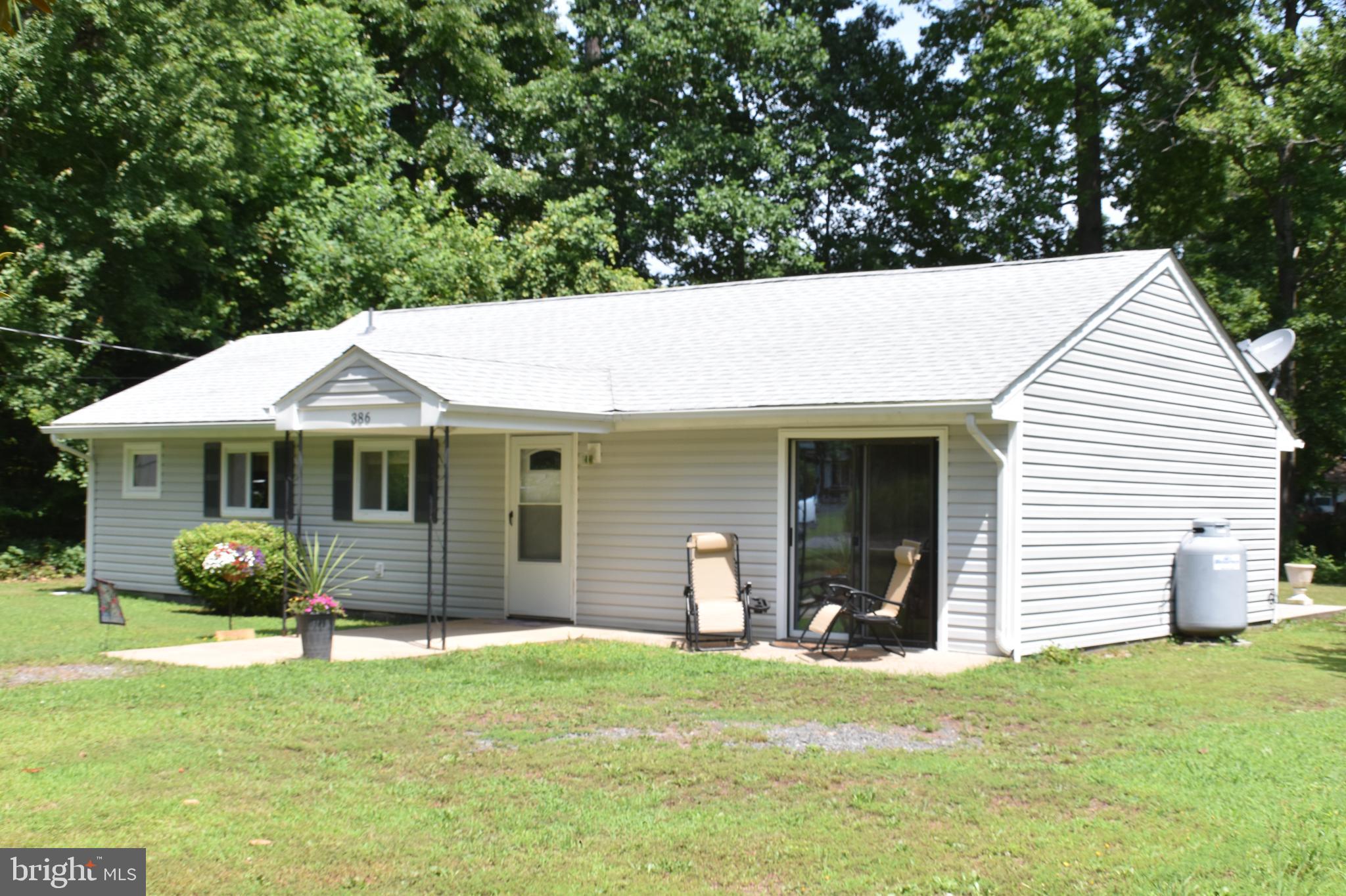 WESTMORELAND SHORES - Residential