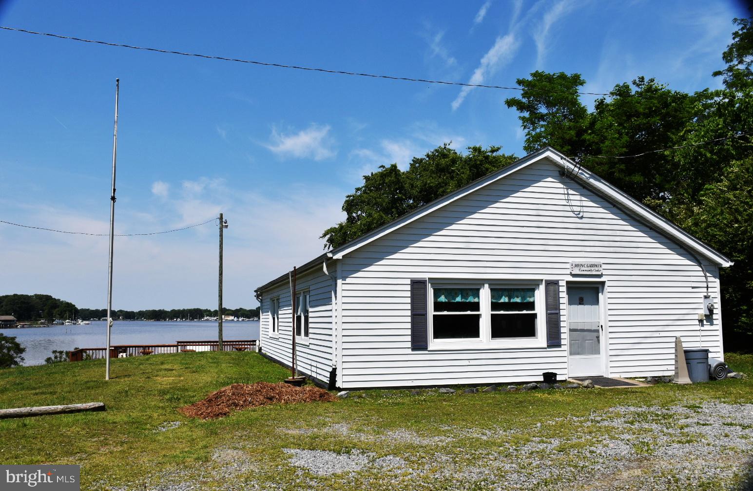 WESTMORELAND SHORES - Residential