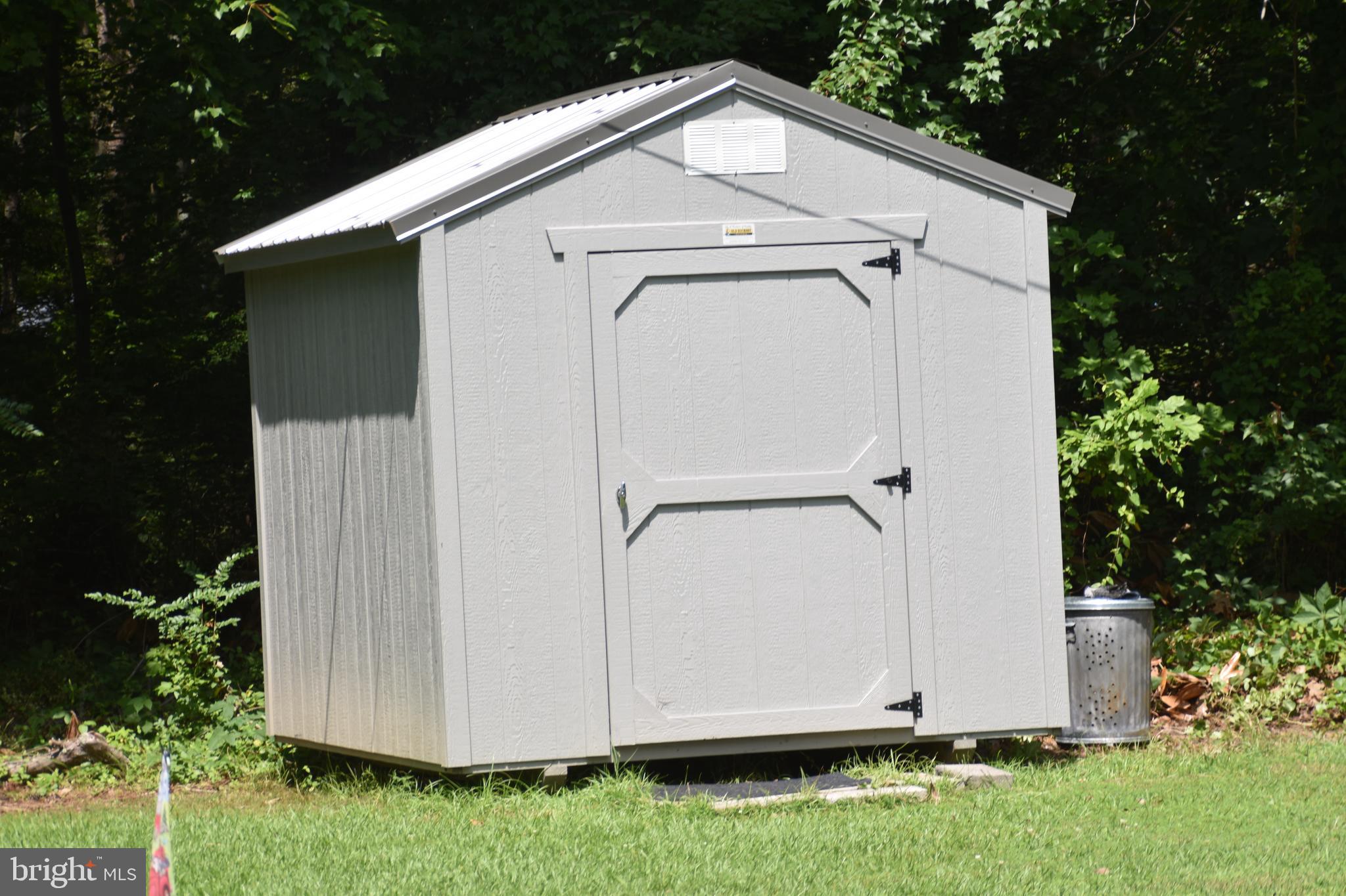 WESTMORELAND SHORES - Residential