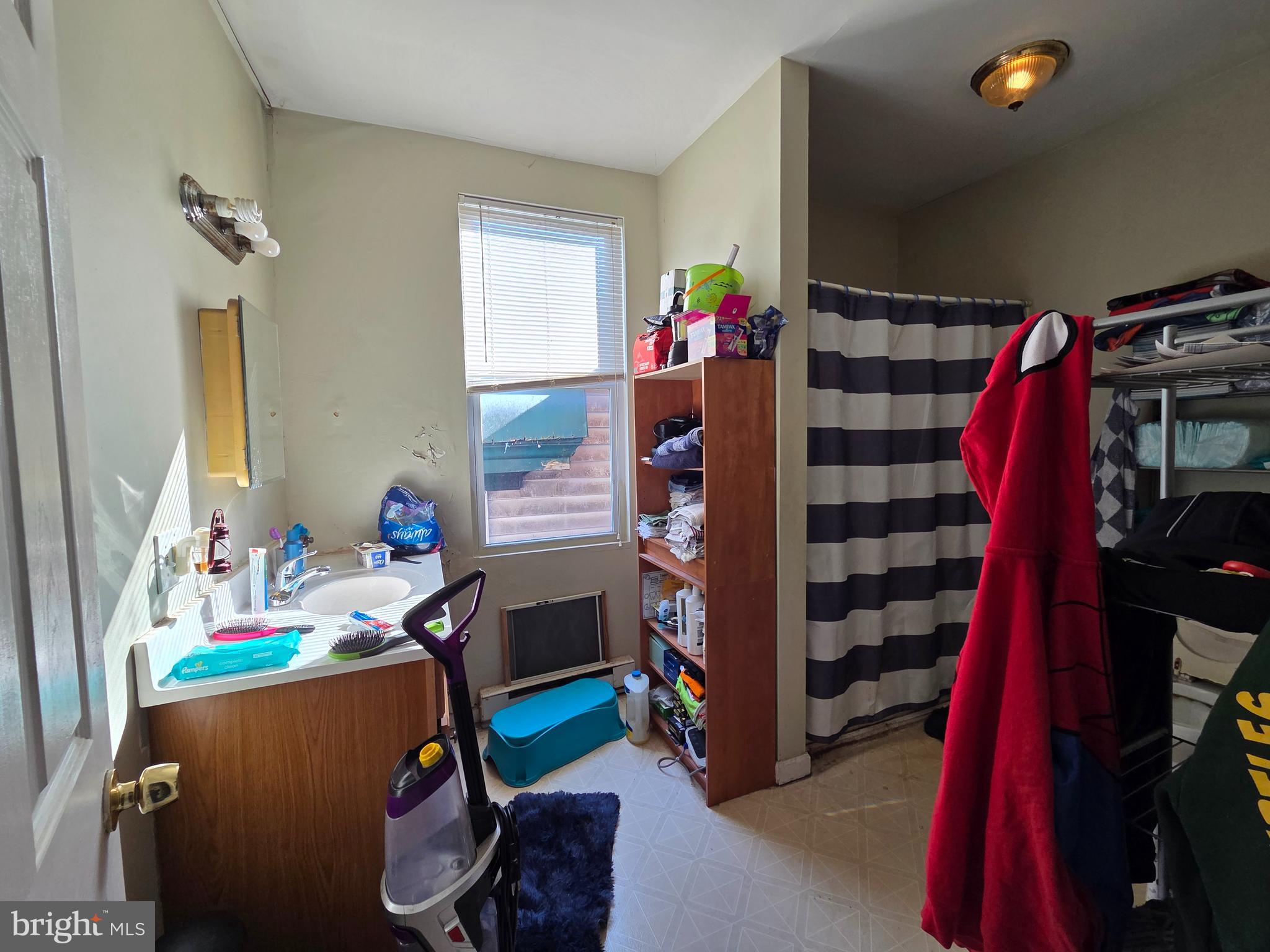 HAGERSTOWN - Residential