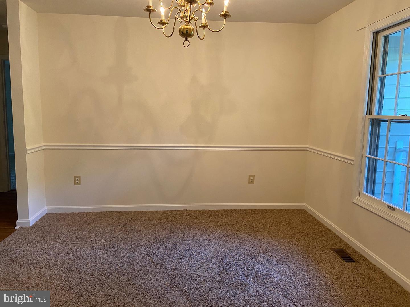 HOLLEYBROOKE - Residential Lease