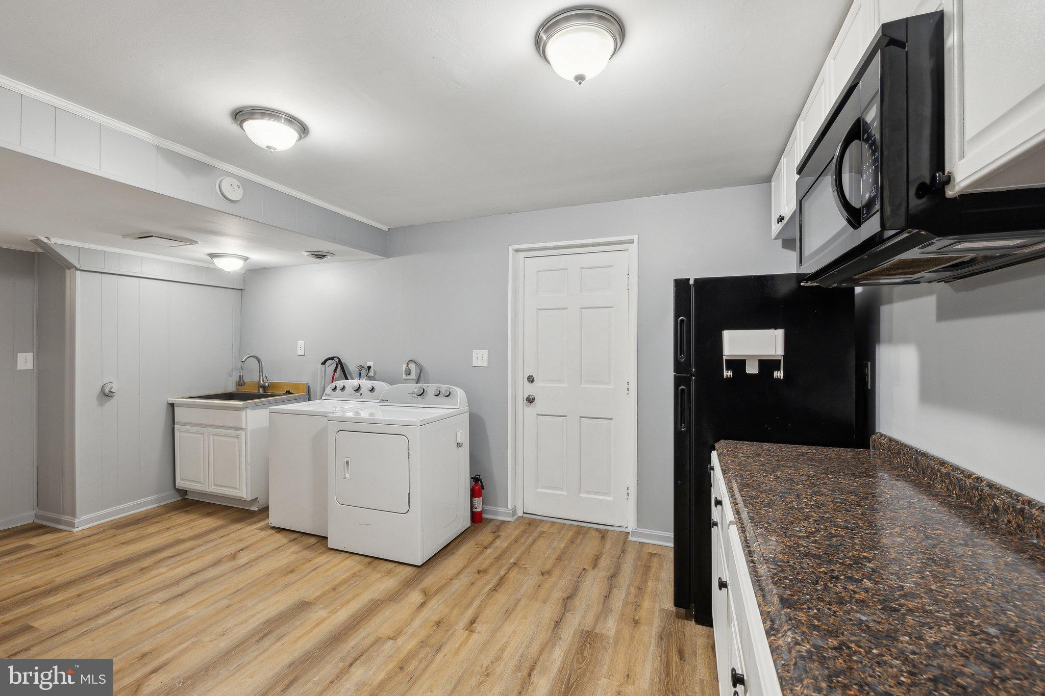 LAKE RIDGE PART 1 - Residential