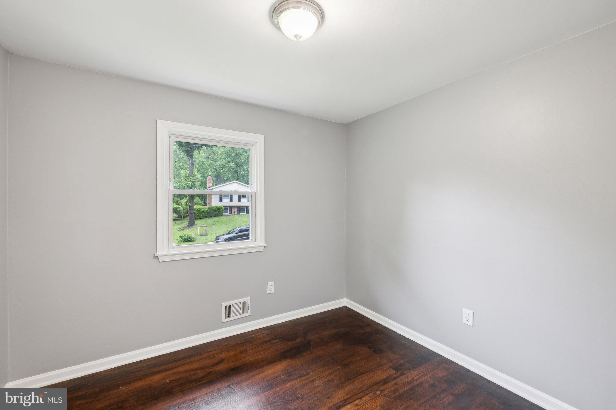 LAKE RIDGE PART 1 - Residential