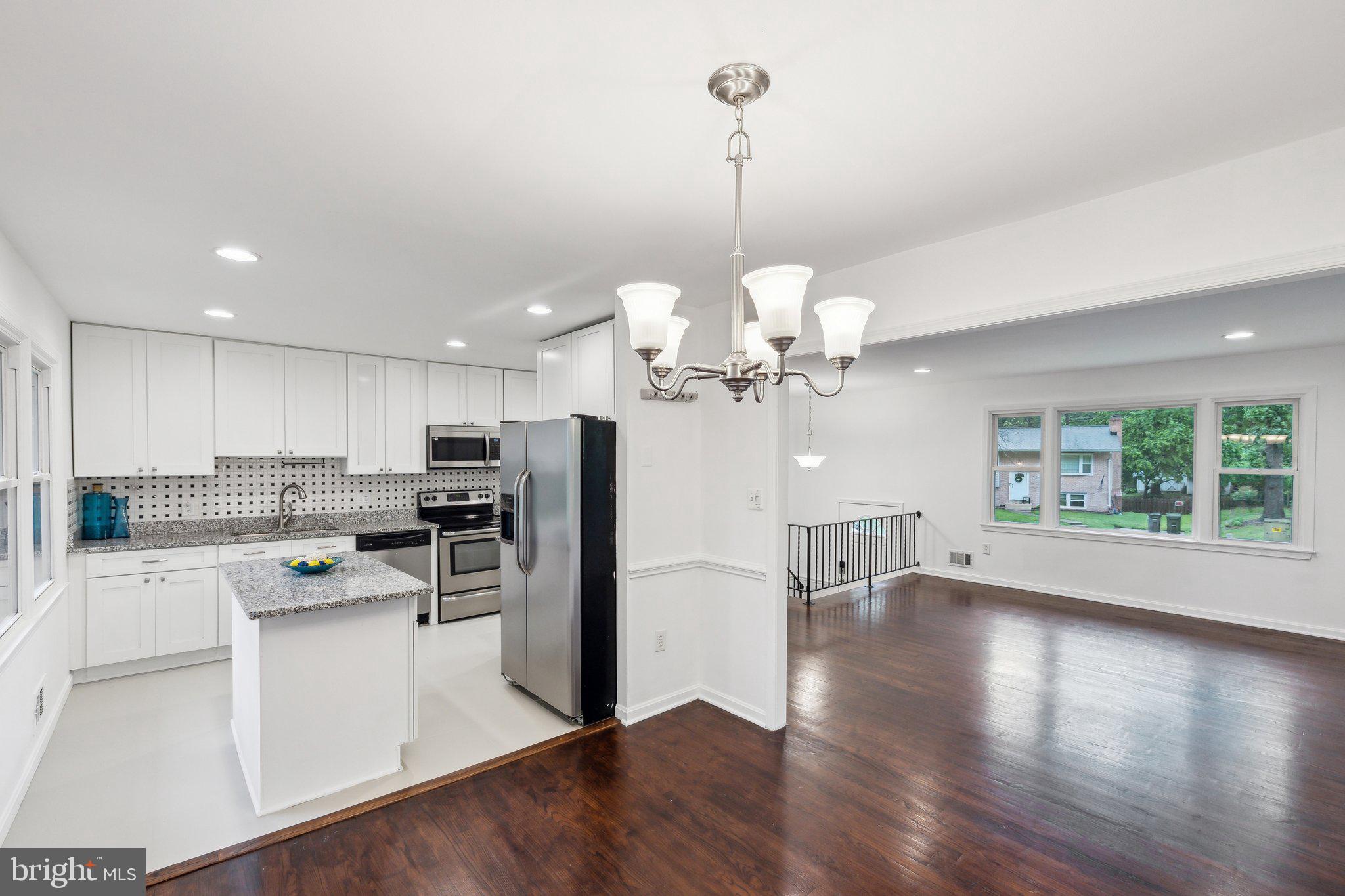 LAKE RIDGE PART 1 - Residential