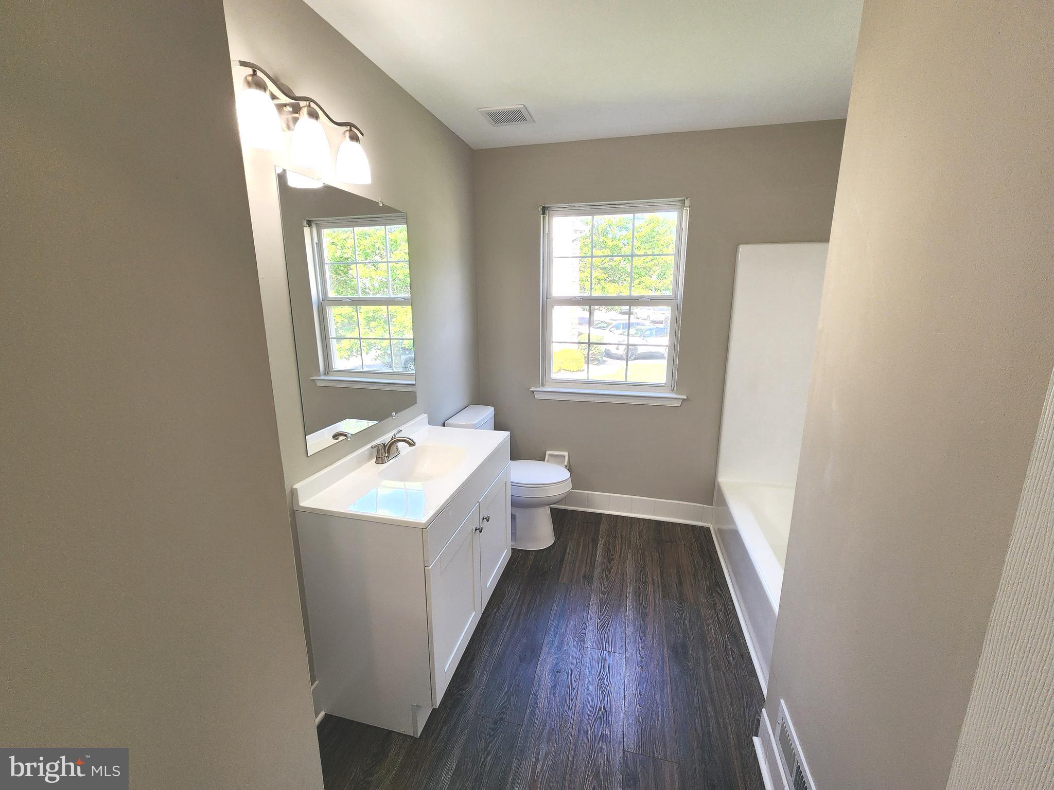 WALNUT RIDGE - Residential