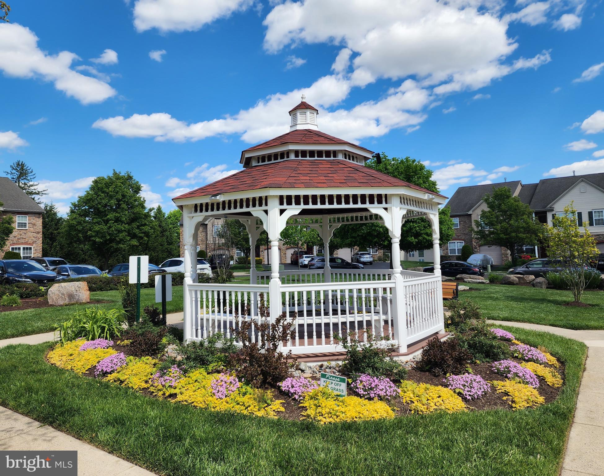 WALNUT RIDGE - Residential