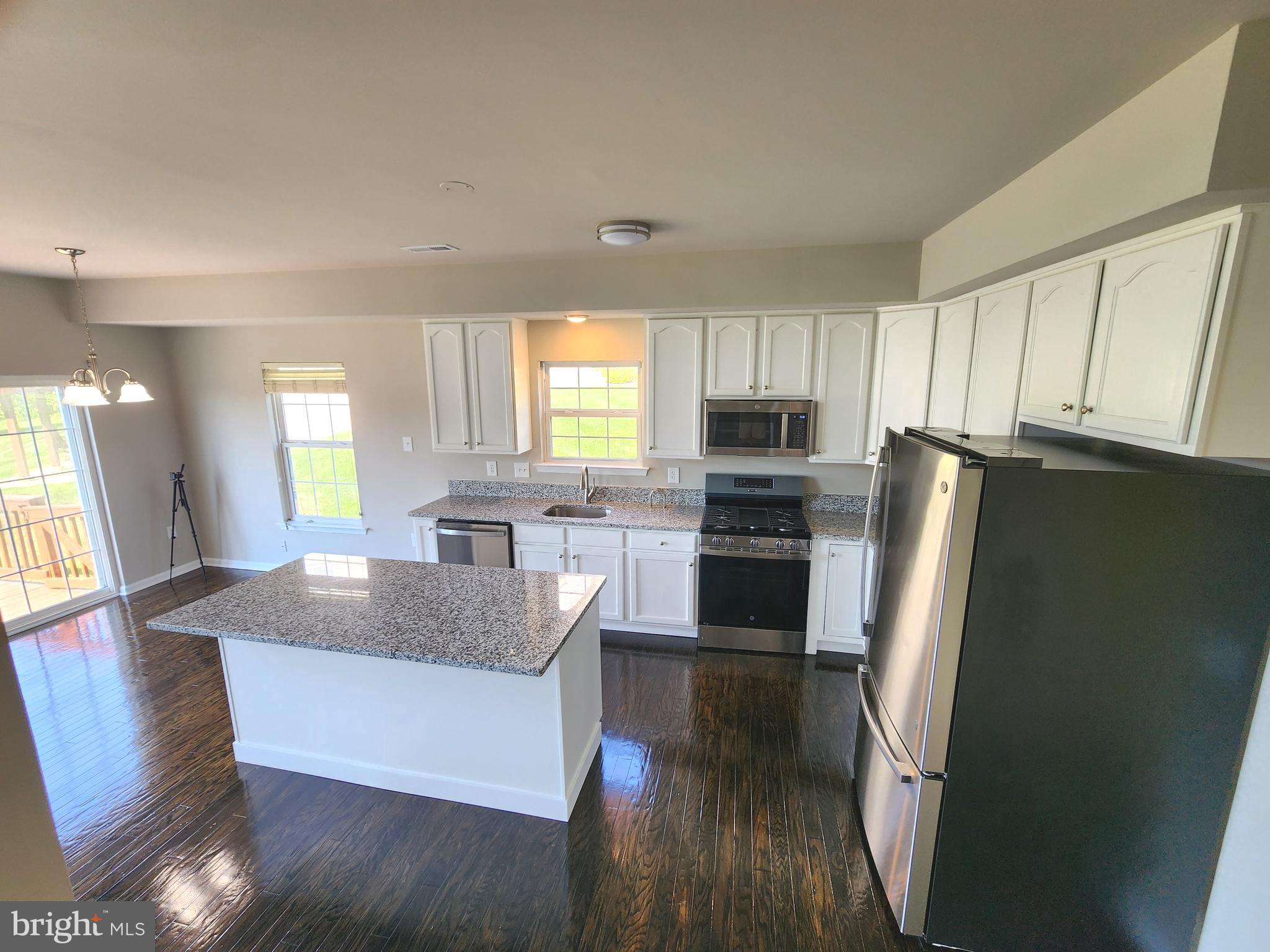 WALNUT RIDGE - Residential