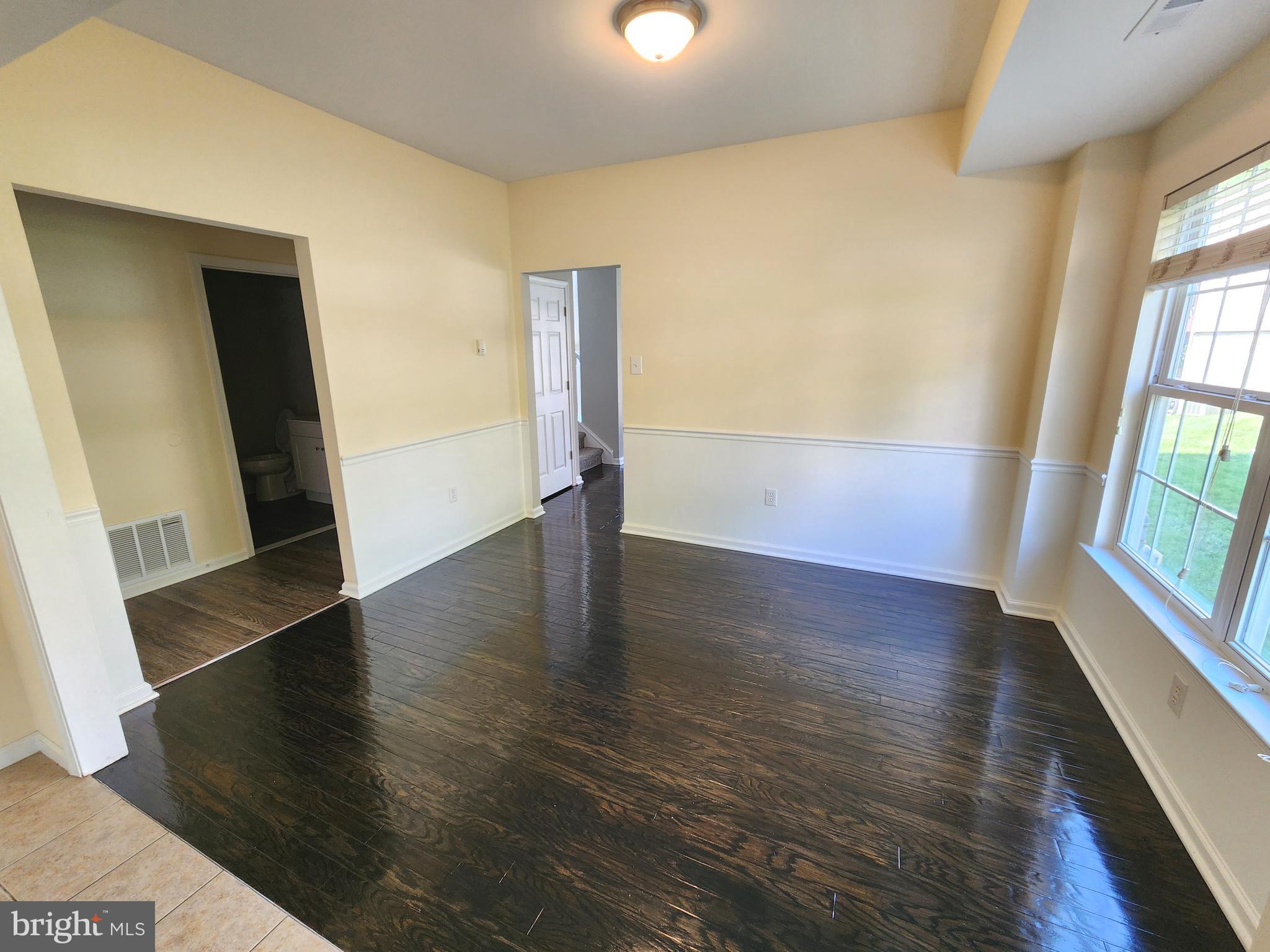 WALNUT RIDGE - Residential