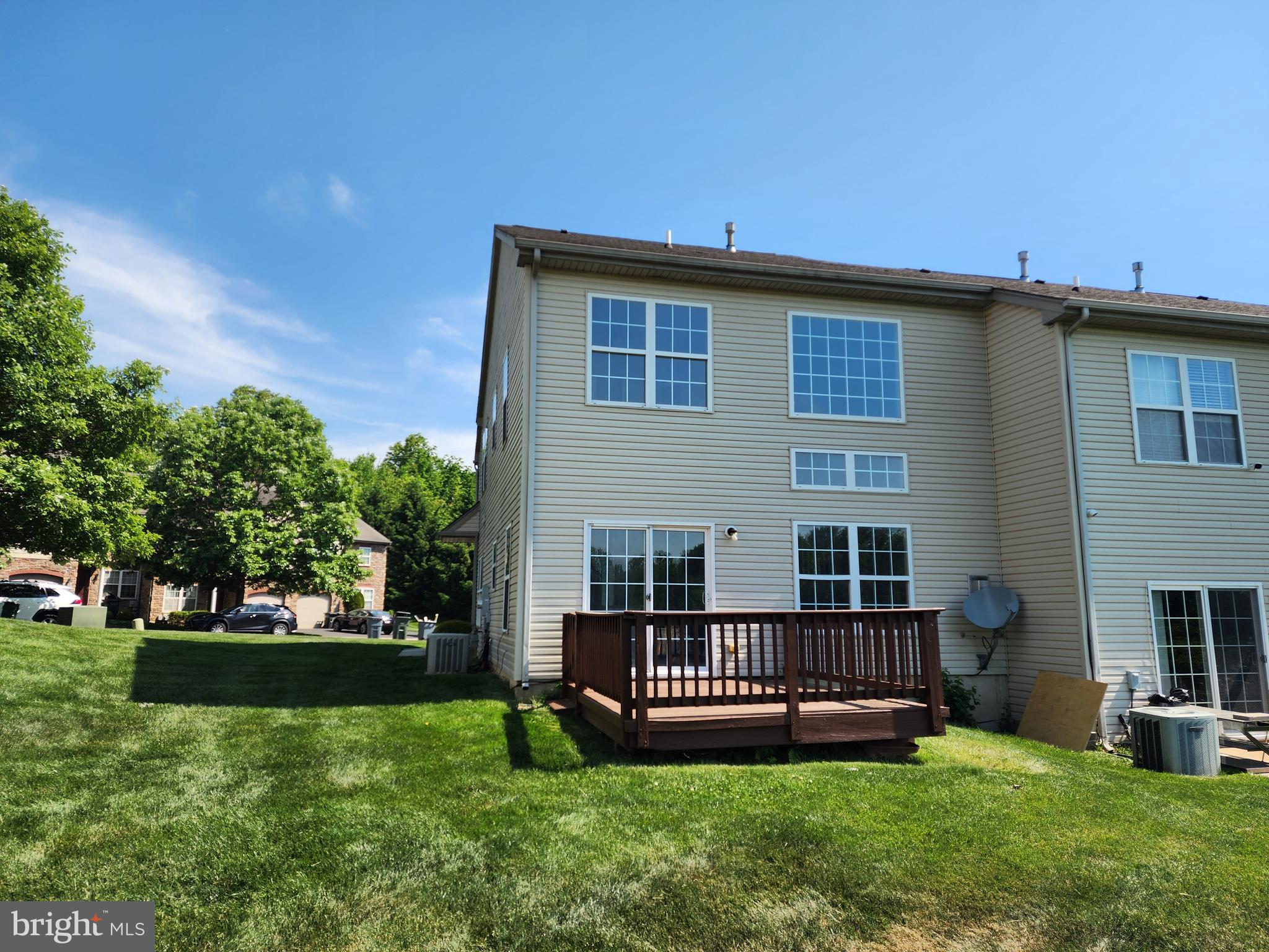 WALNUT RIDGE - Residential