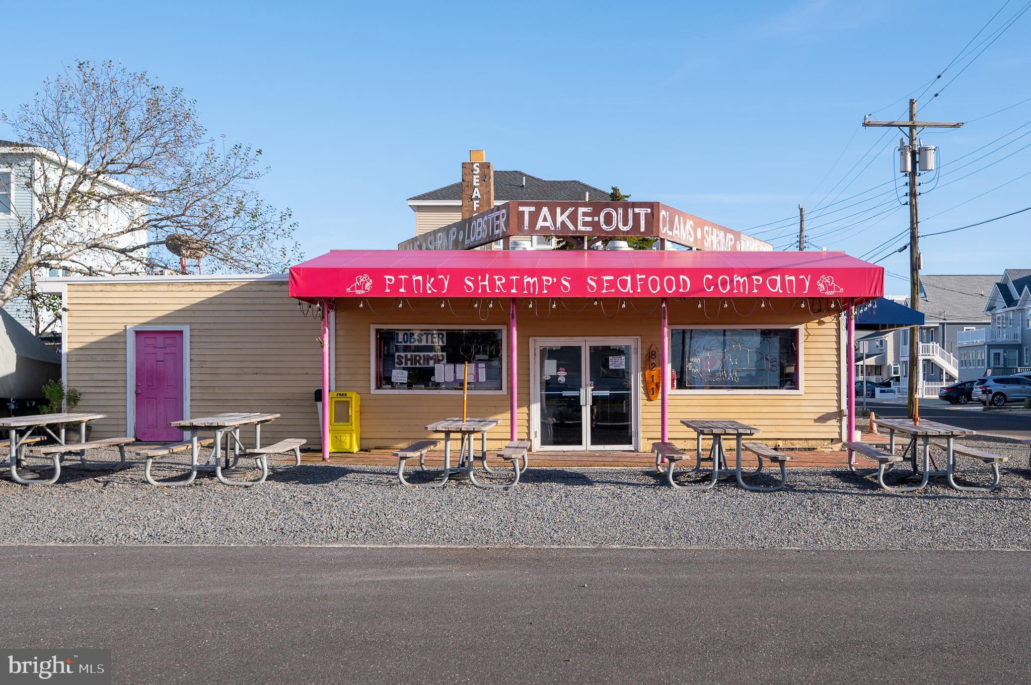 8211 LONG BEACH BOULEVARD