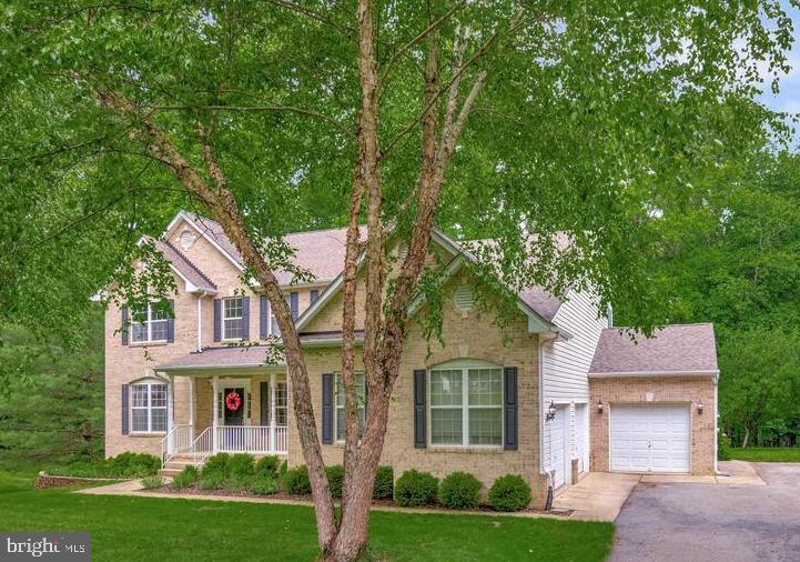 LORINS PRIDE - Residential