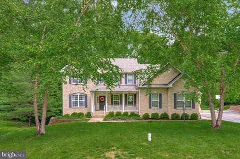 141 LORINS DRIVE HUNTINGTOWN MD 20639