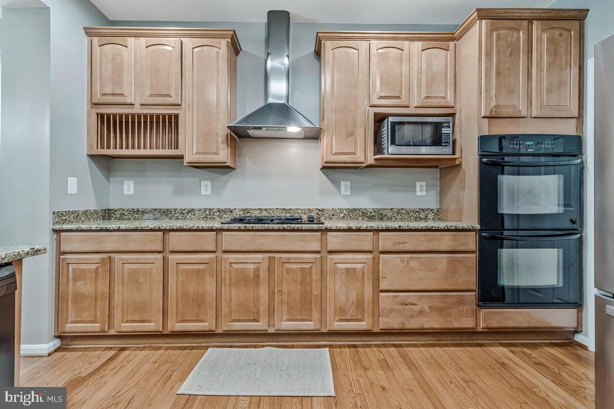 LORINS PRIDE - Residential