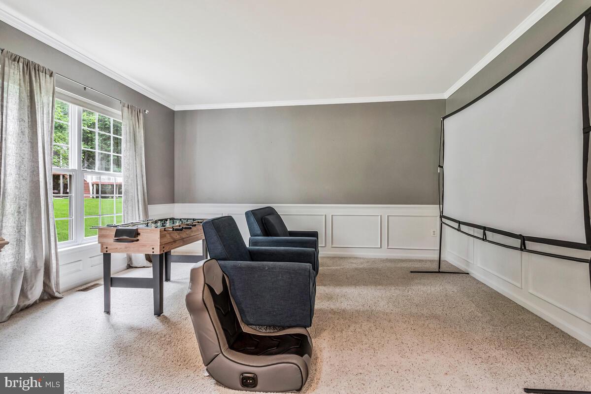 LORINS PRIDE - Residential