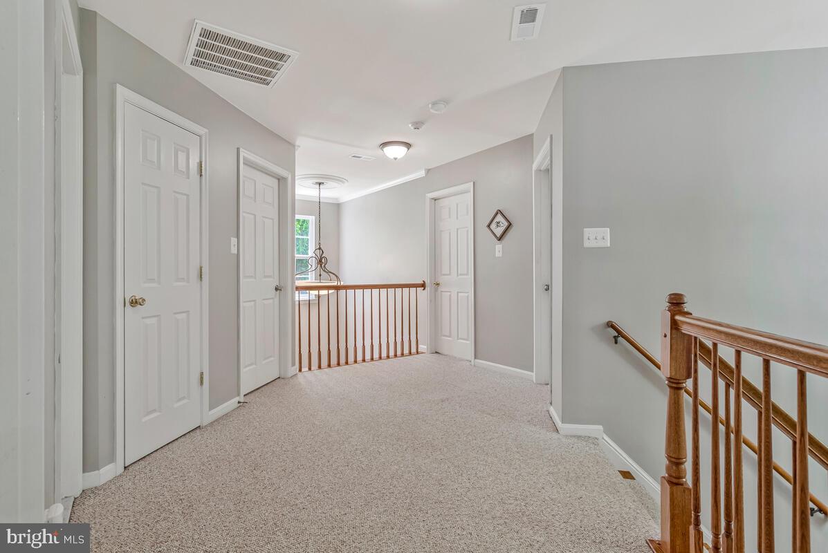 LORINS PRIDE - Residential