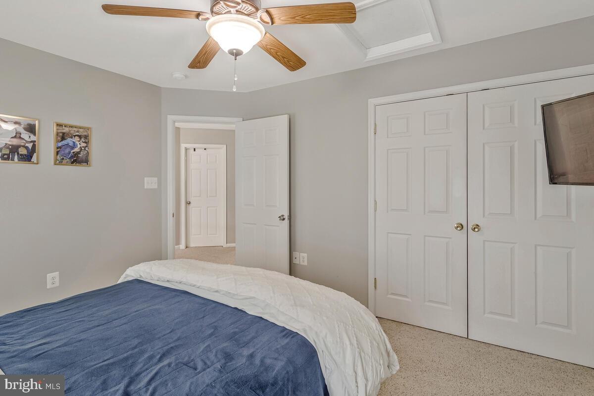 LORINS PRIDE - Residential