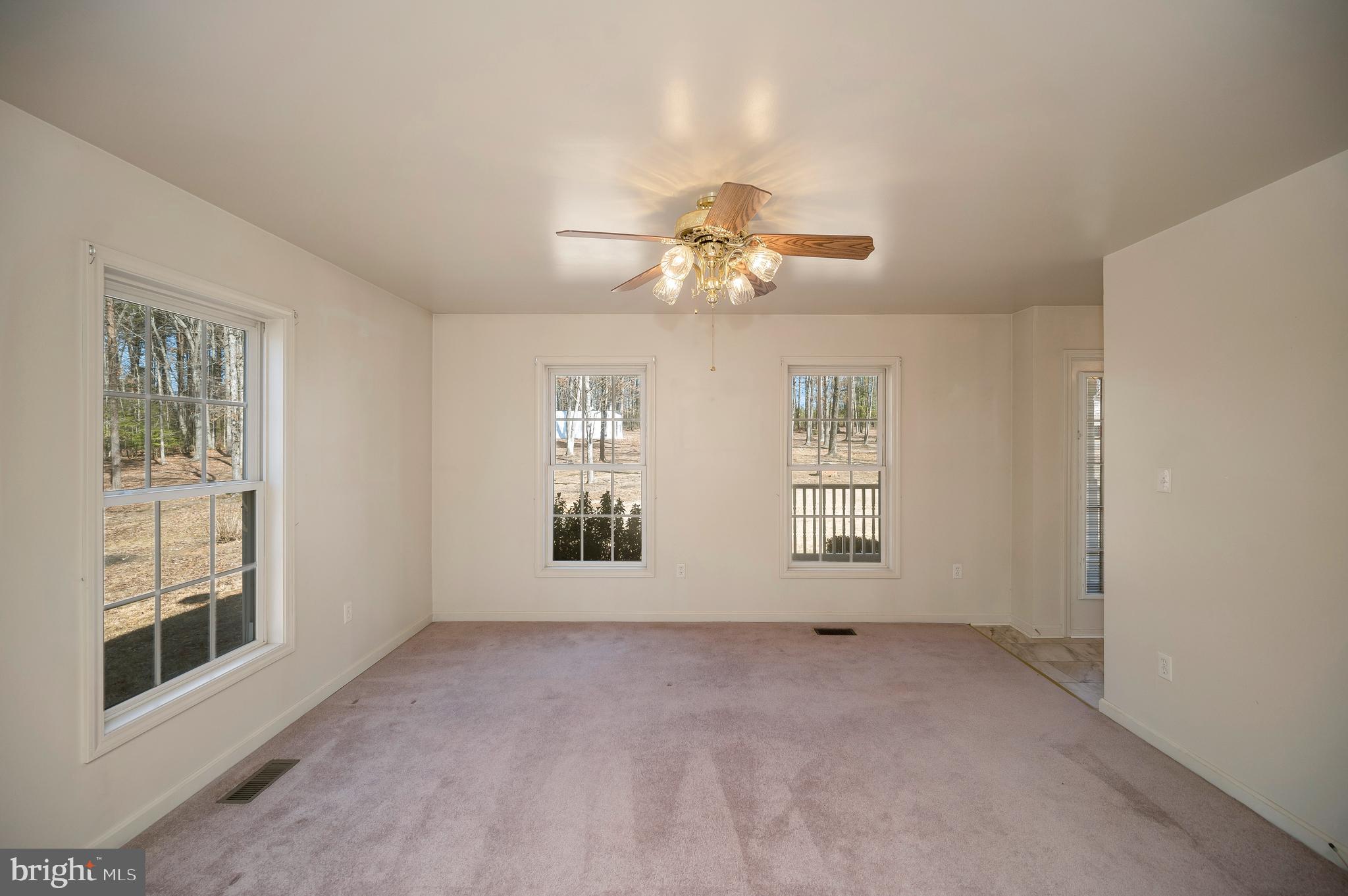 8128 SHIRLEY ROAD