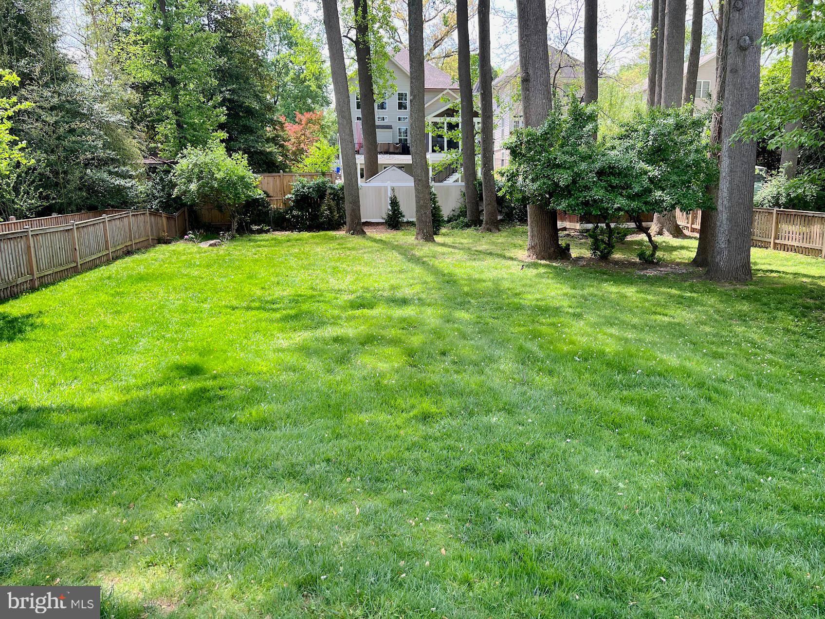 WEST END PARK - Residential