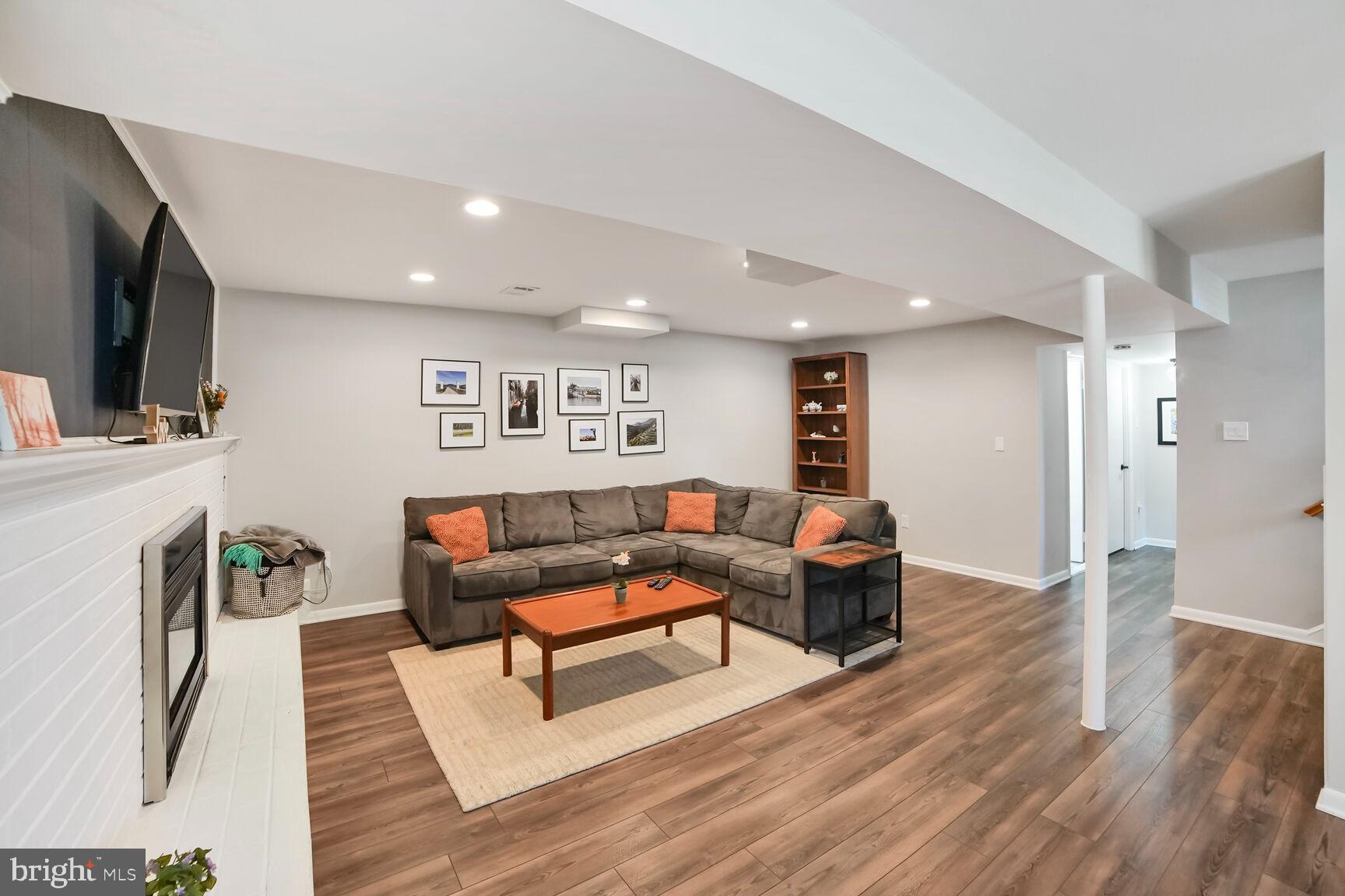 WEST END PARK - Residential