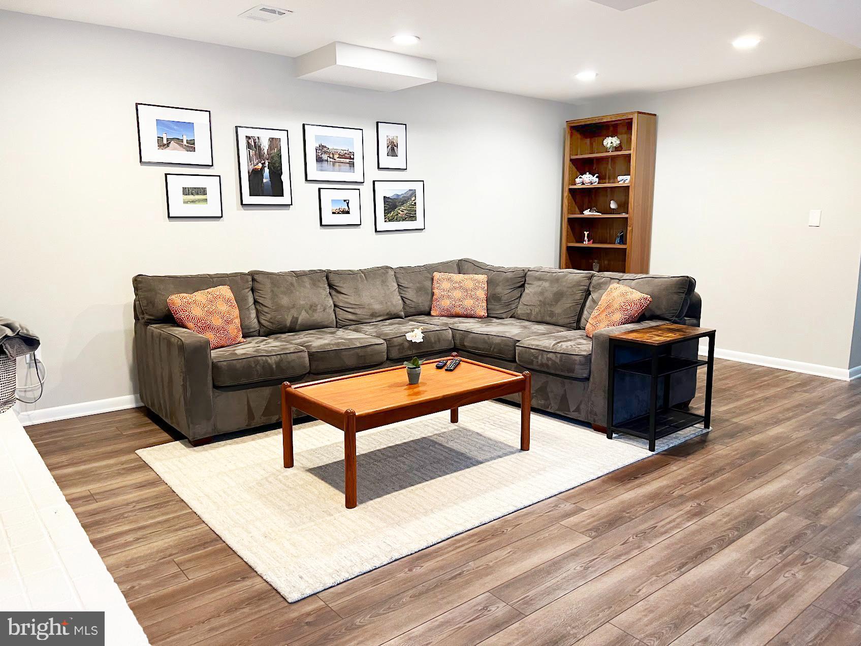 WEST END PARK - Residential