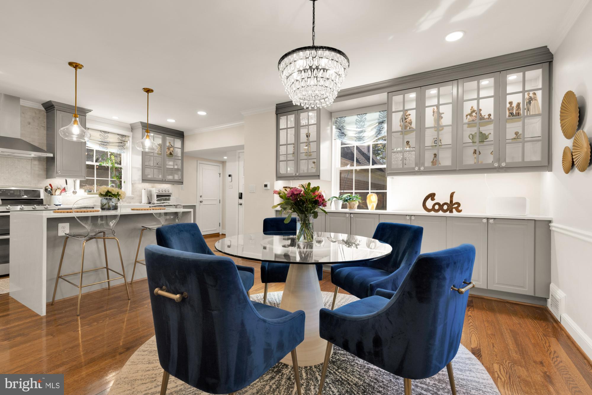 KENSINGTON - Residential