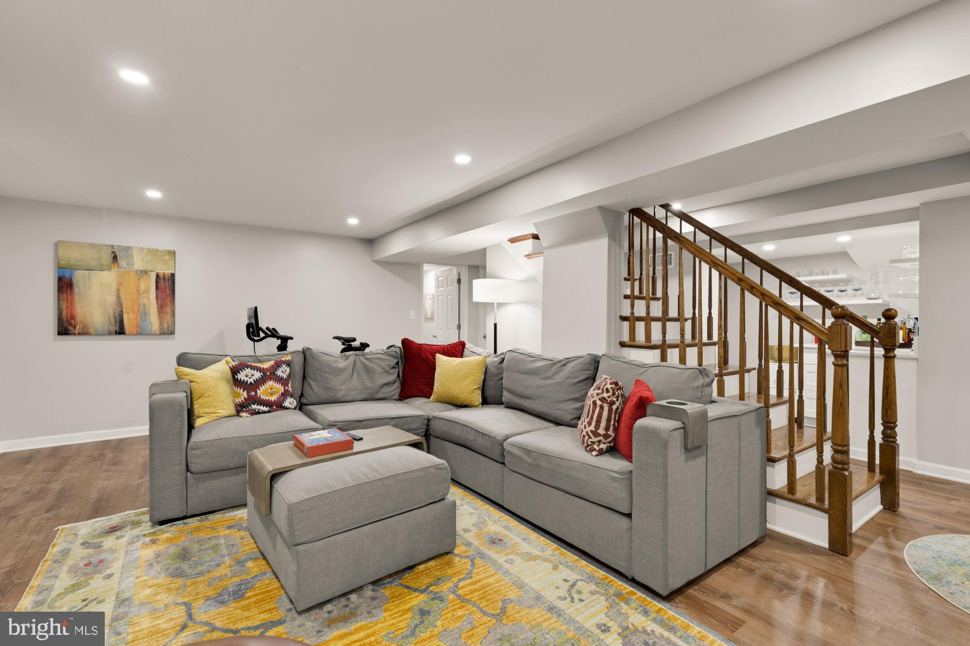 KENSINGTON - Residential