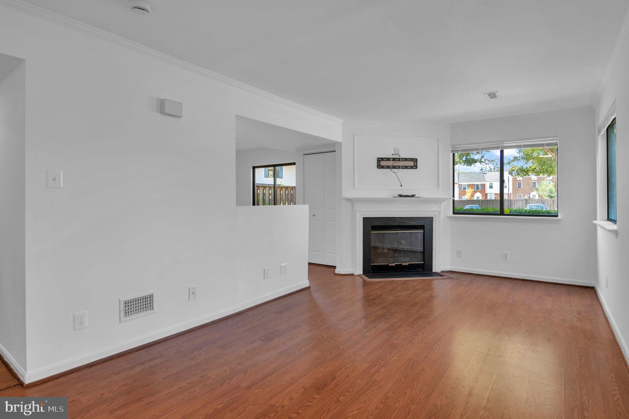 WILDWOOD CONDO - Residential Lease