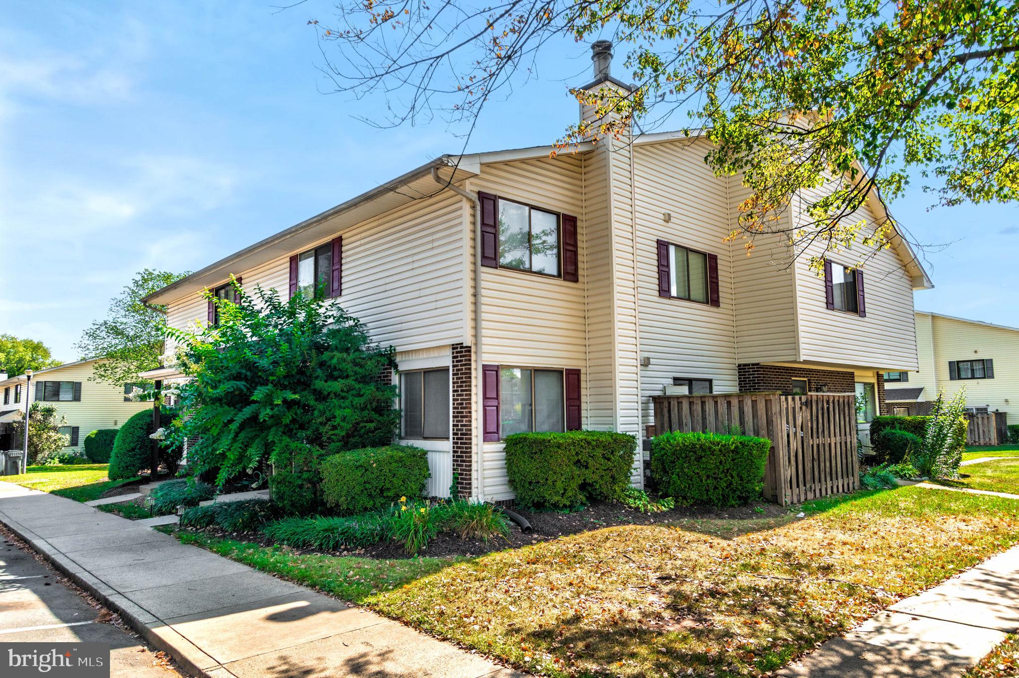 WILDWOOD CONDO - Residential Lease