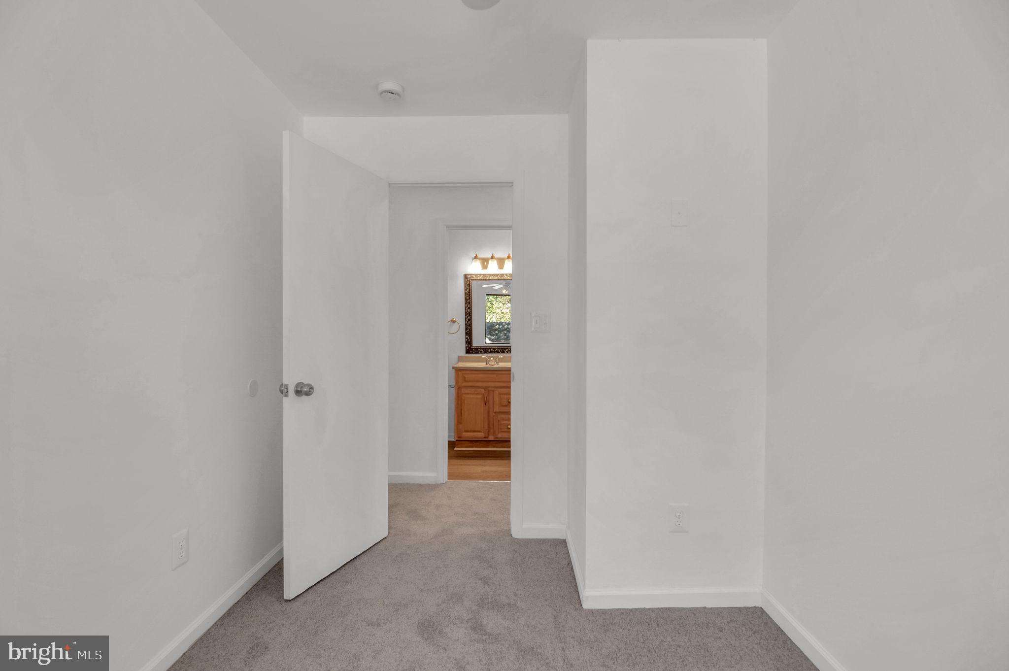 WILDWOOD CONDO - Residential Lease