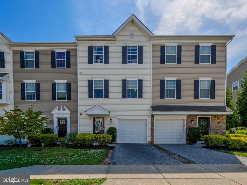 Photo of 14 Faraday Court, MORTON, PA 19070 (MLS # PADE2118502)