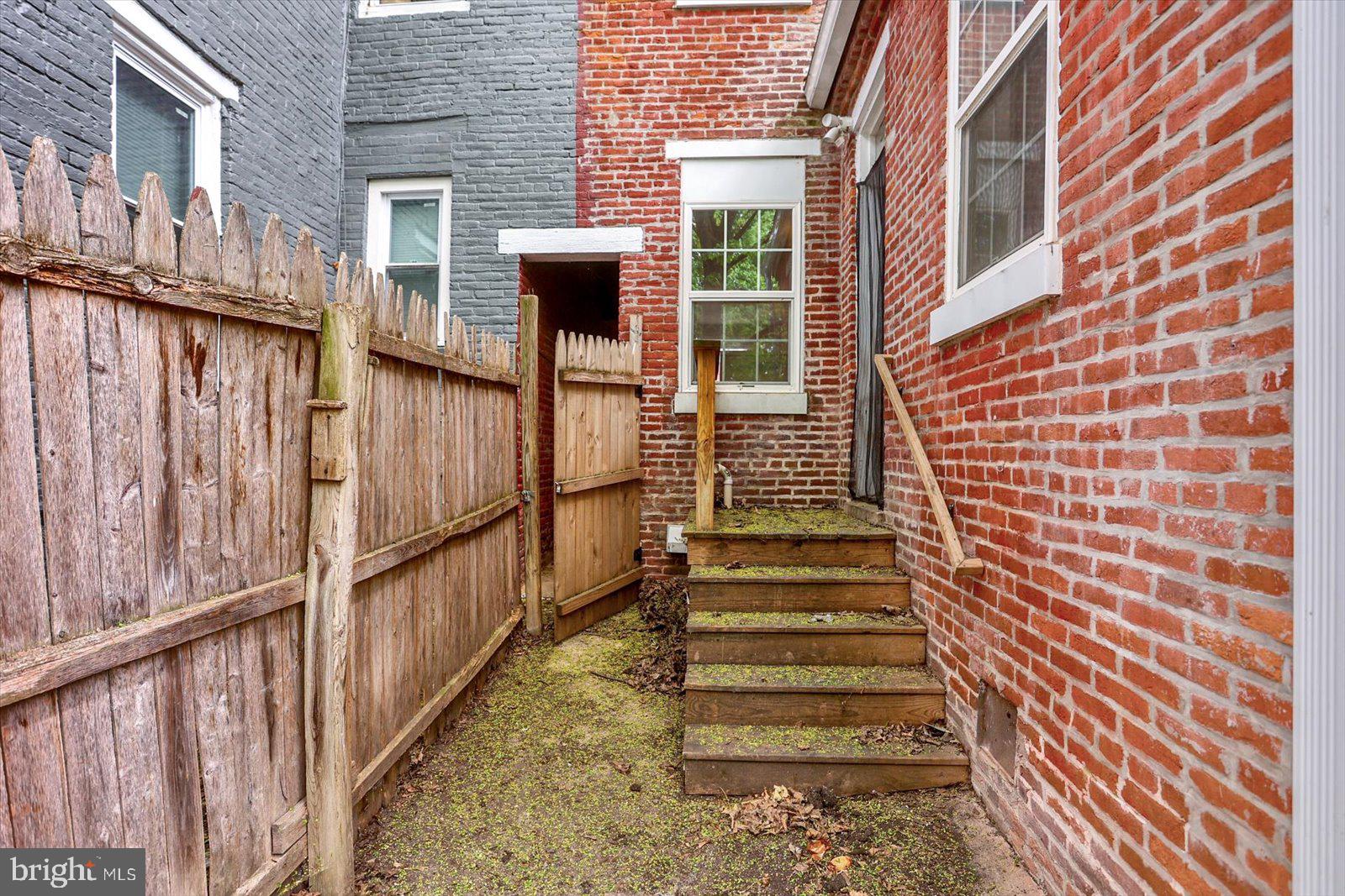LANCASTER DOWNTOWN - Residential