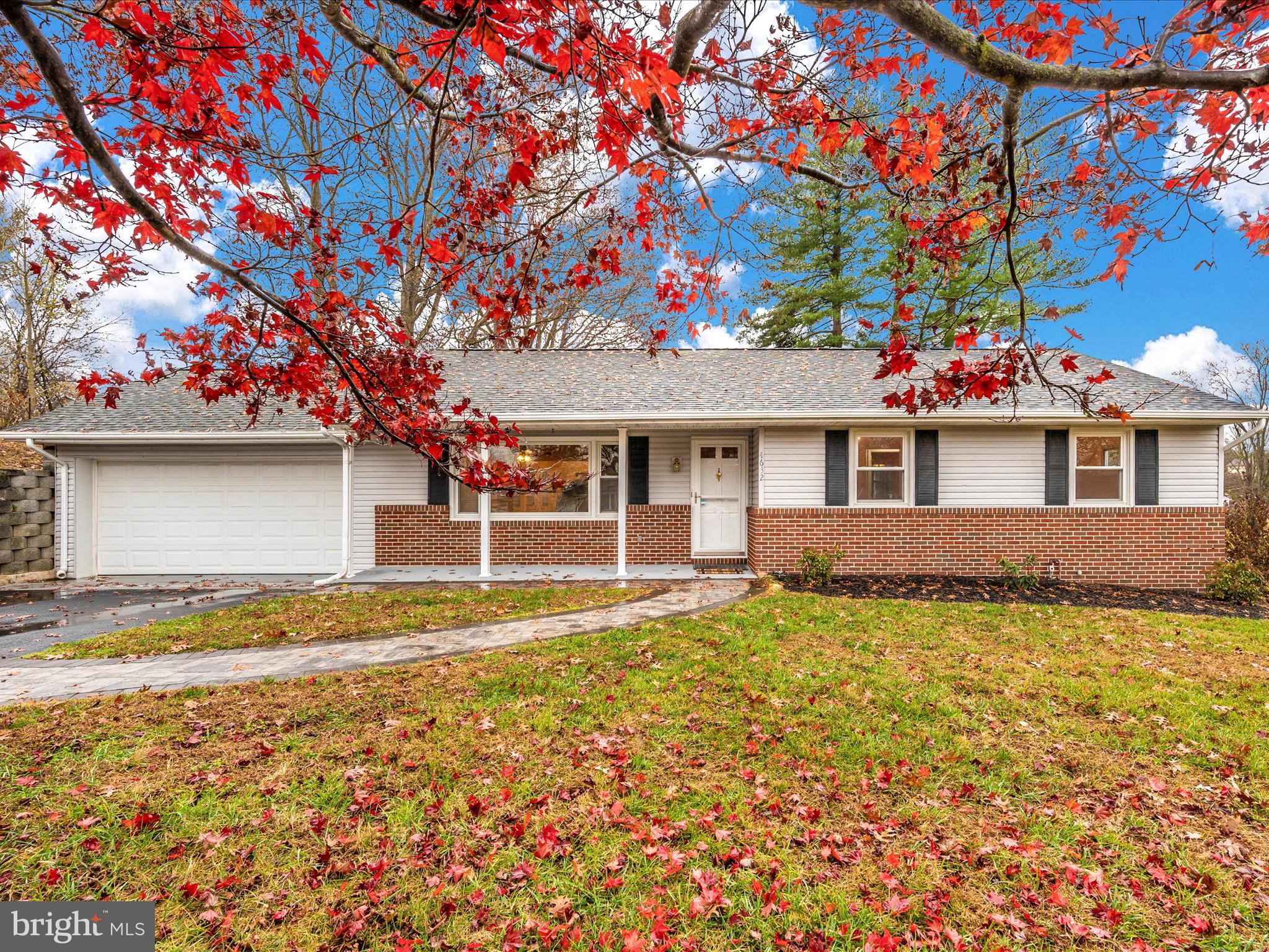 COLUMBIA HILLS - Residential