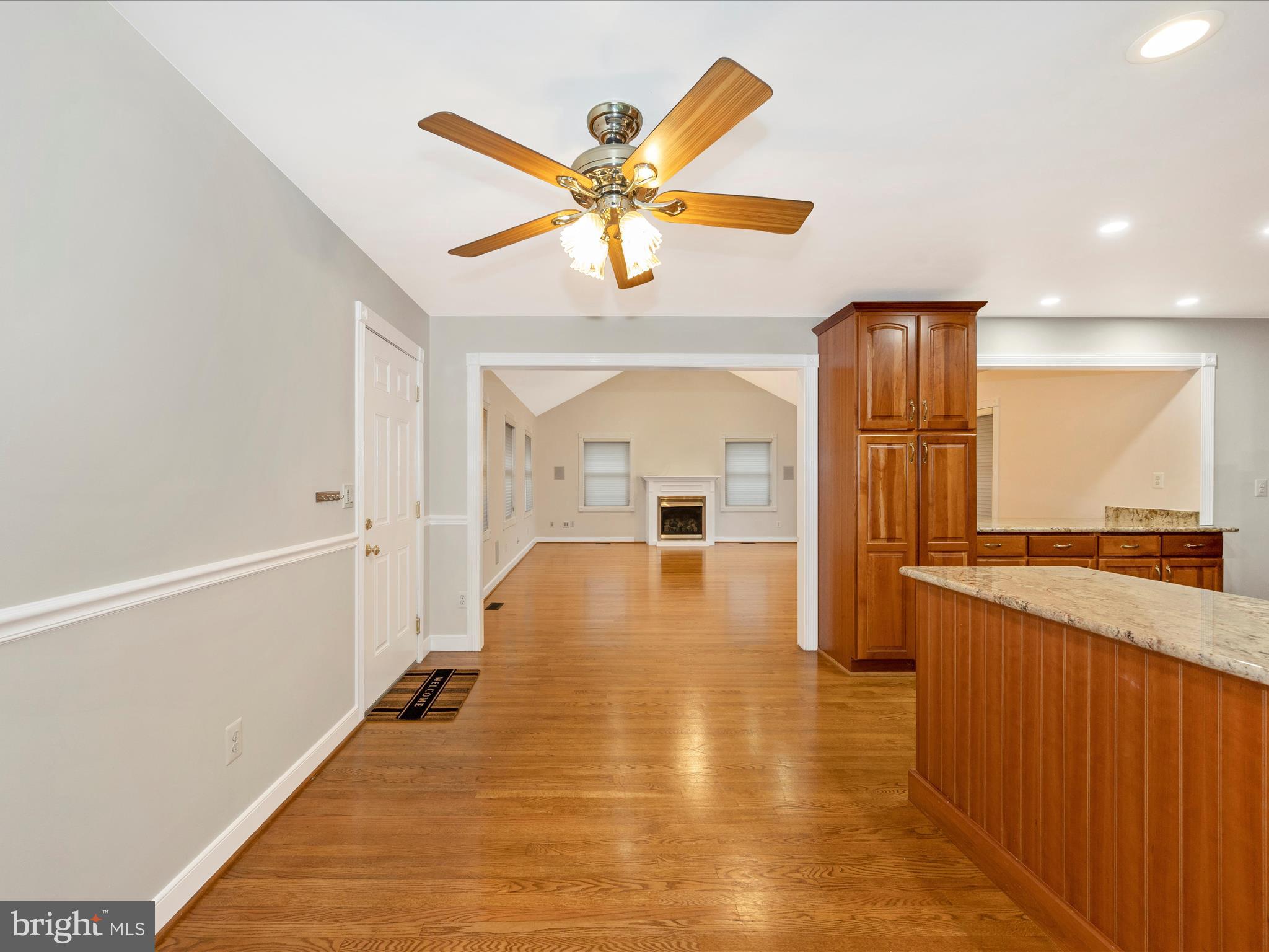 COLUMBIA HILLS - Residential