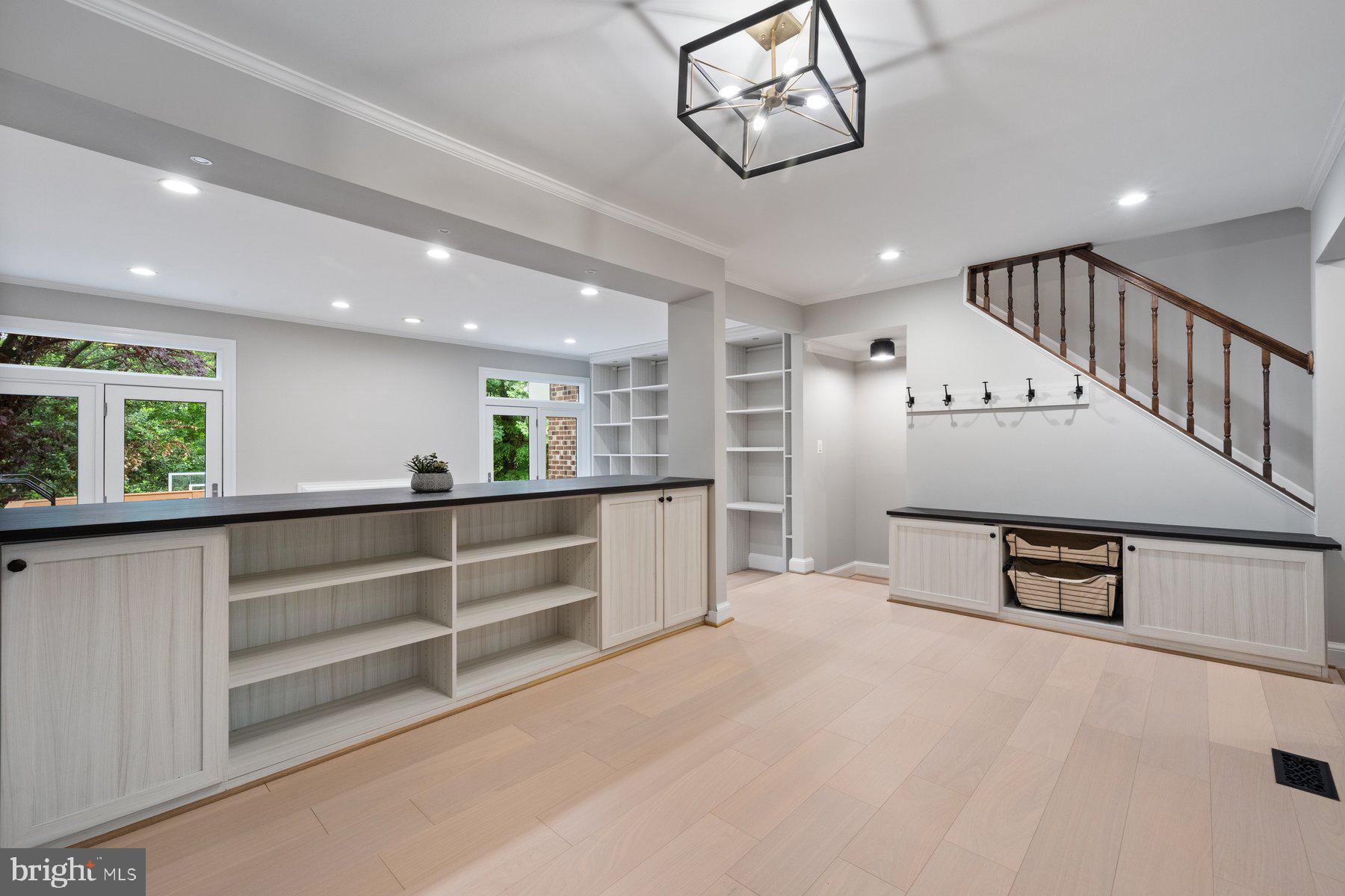 BETHESDA PLACE - Residential