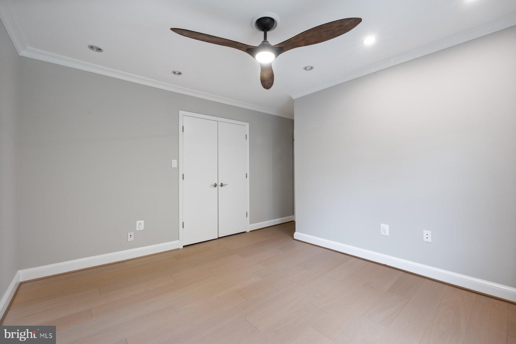 BETHESDA PLACE - Residential