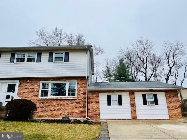 FAIRWAY HILLS - Residential