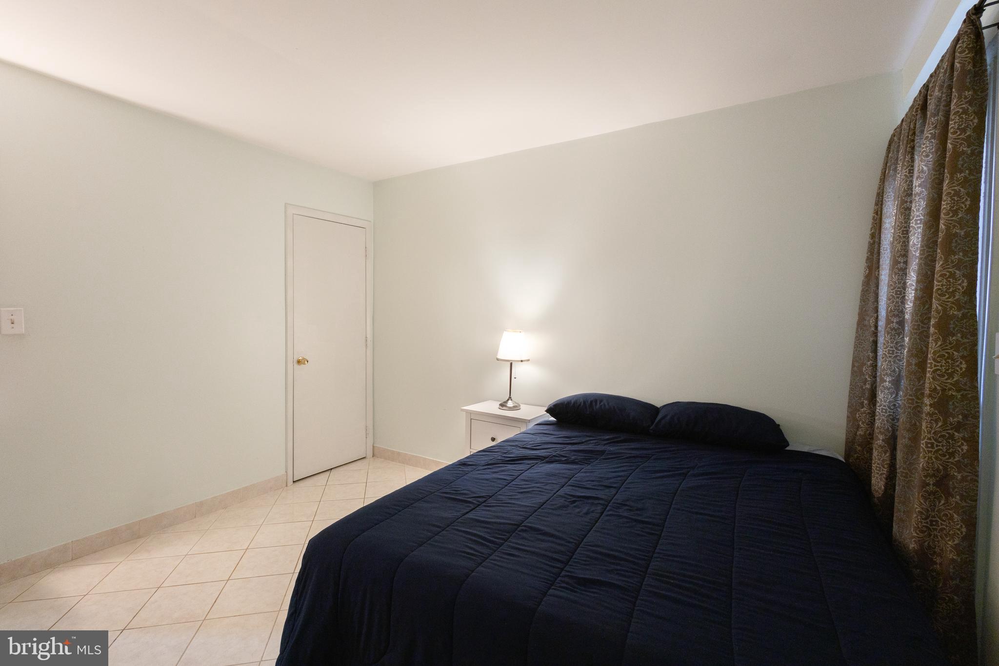 FAIRWAY HILLS - Residential