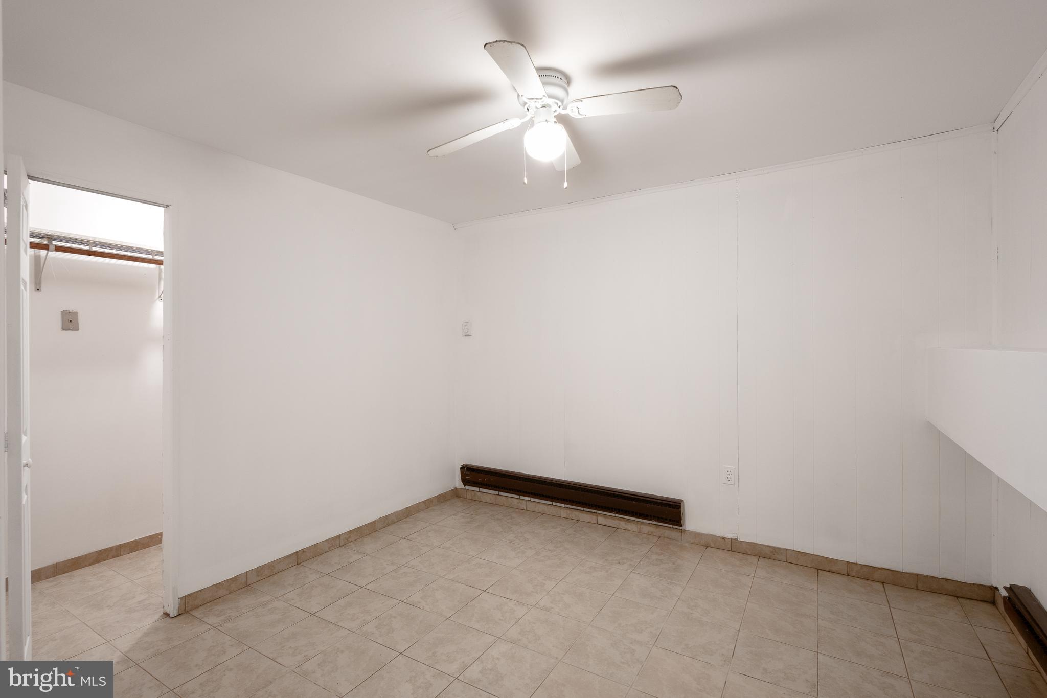 FAIRWAY HILLS - Residential