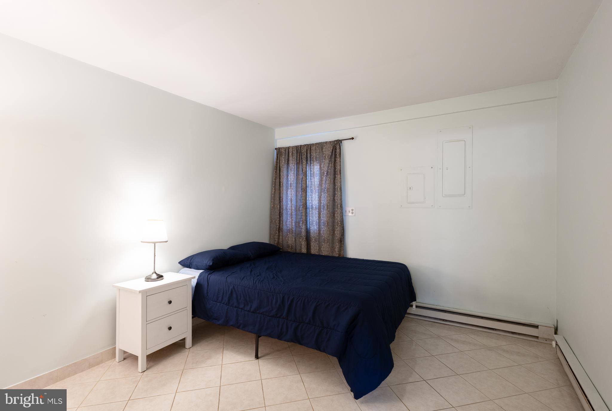 FAIRWAY HILLS - Residential