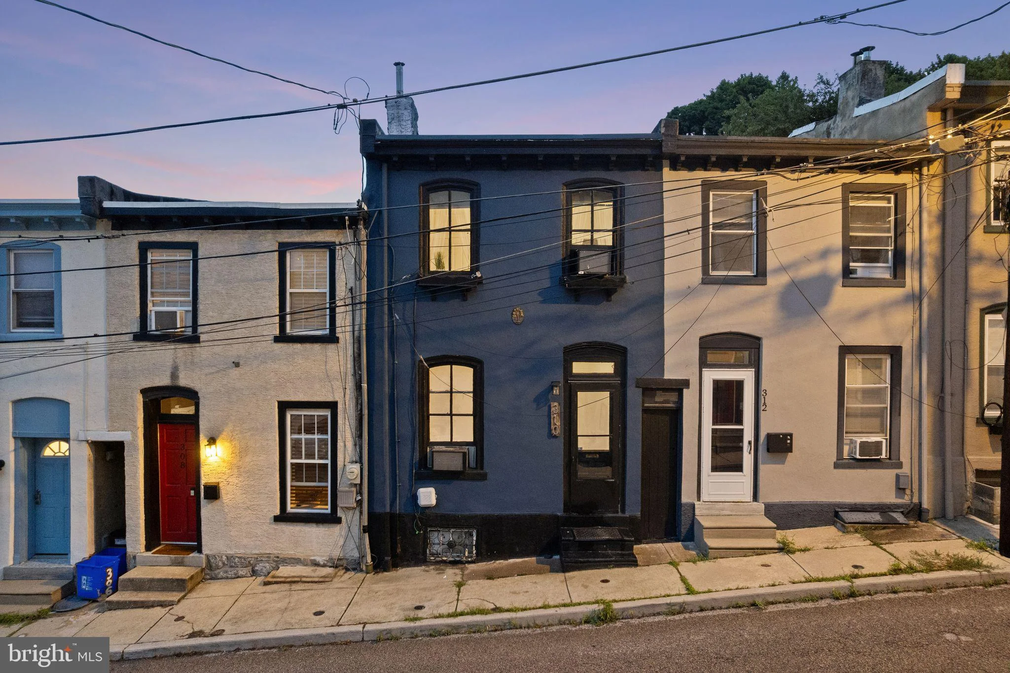 310 Carson Street