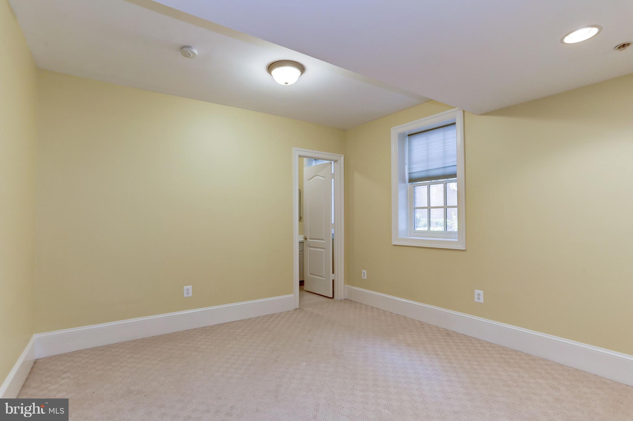 EVANS FARM - Residential Lease