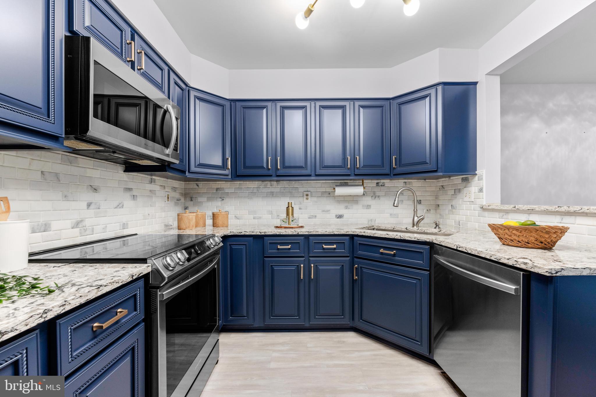 OWEN BROWN ESTATES - Residential