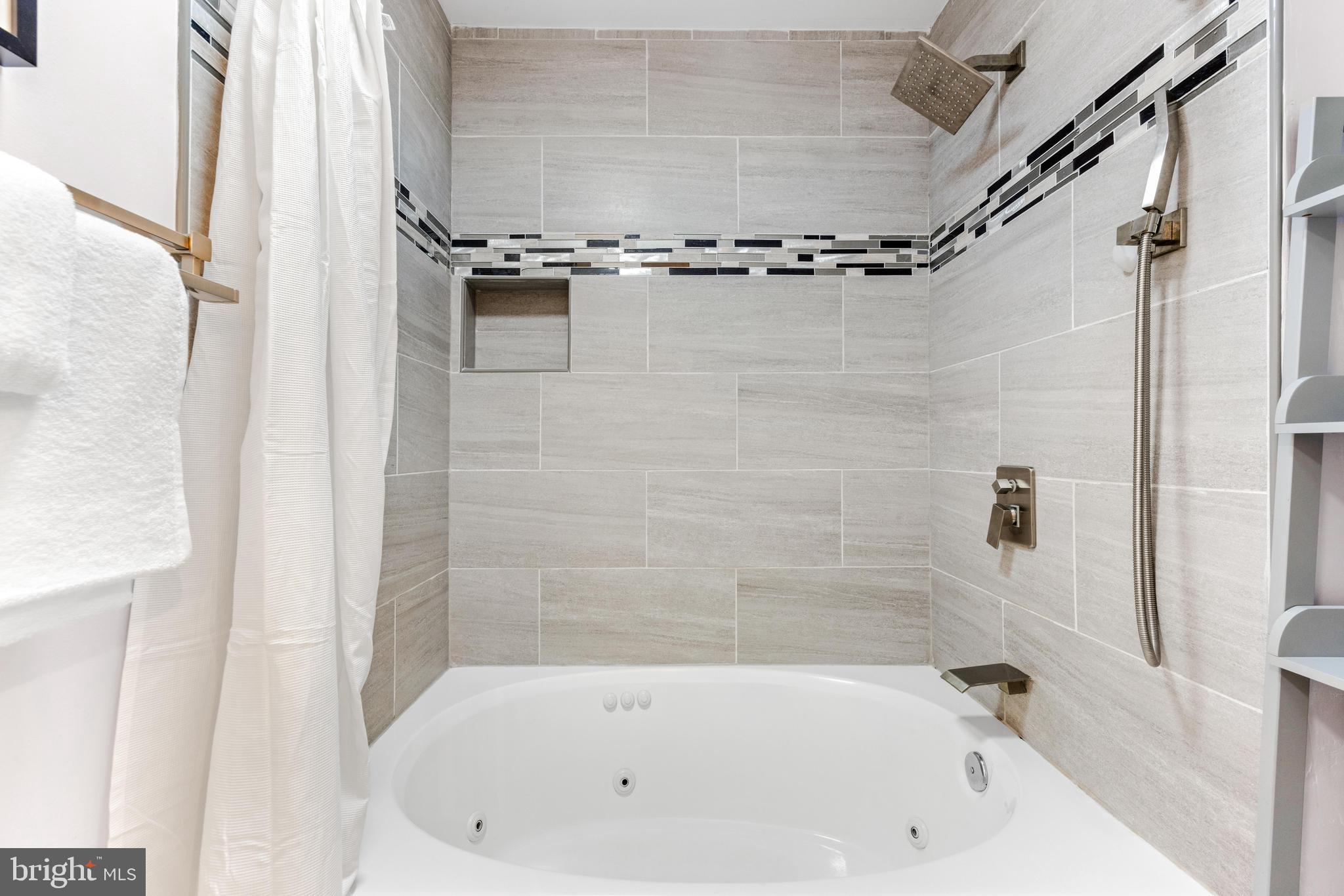 OWEN BROWN ESTATES - Residential