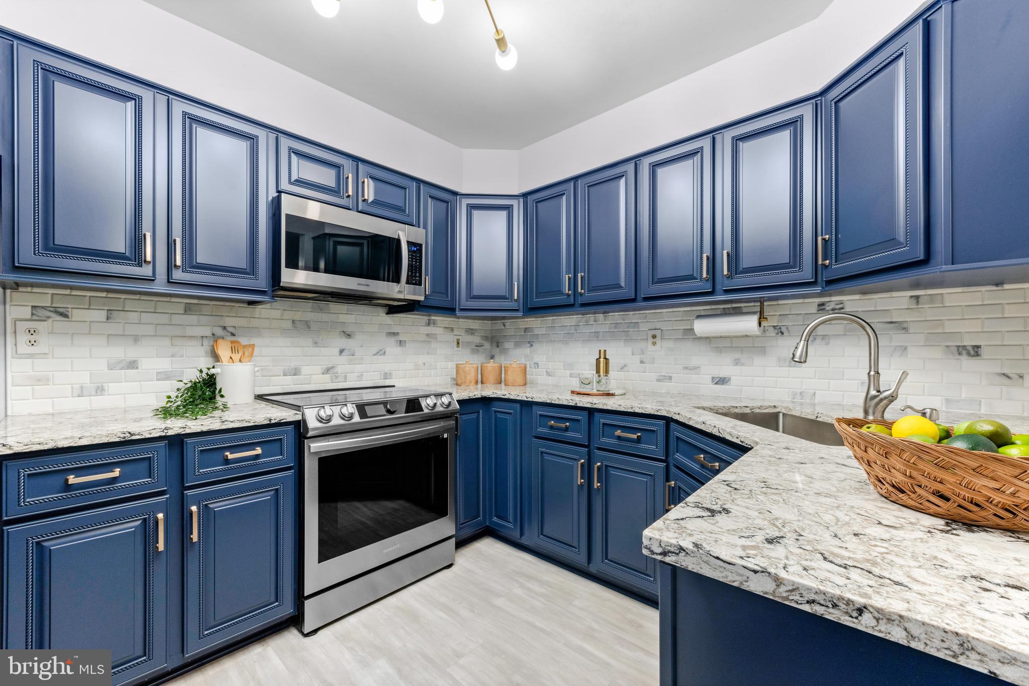 OWEN BROWN ESTATES - Residential