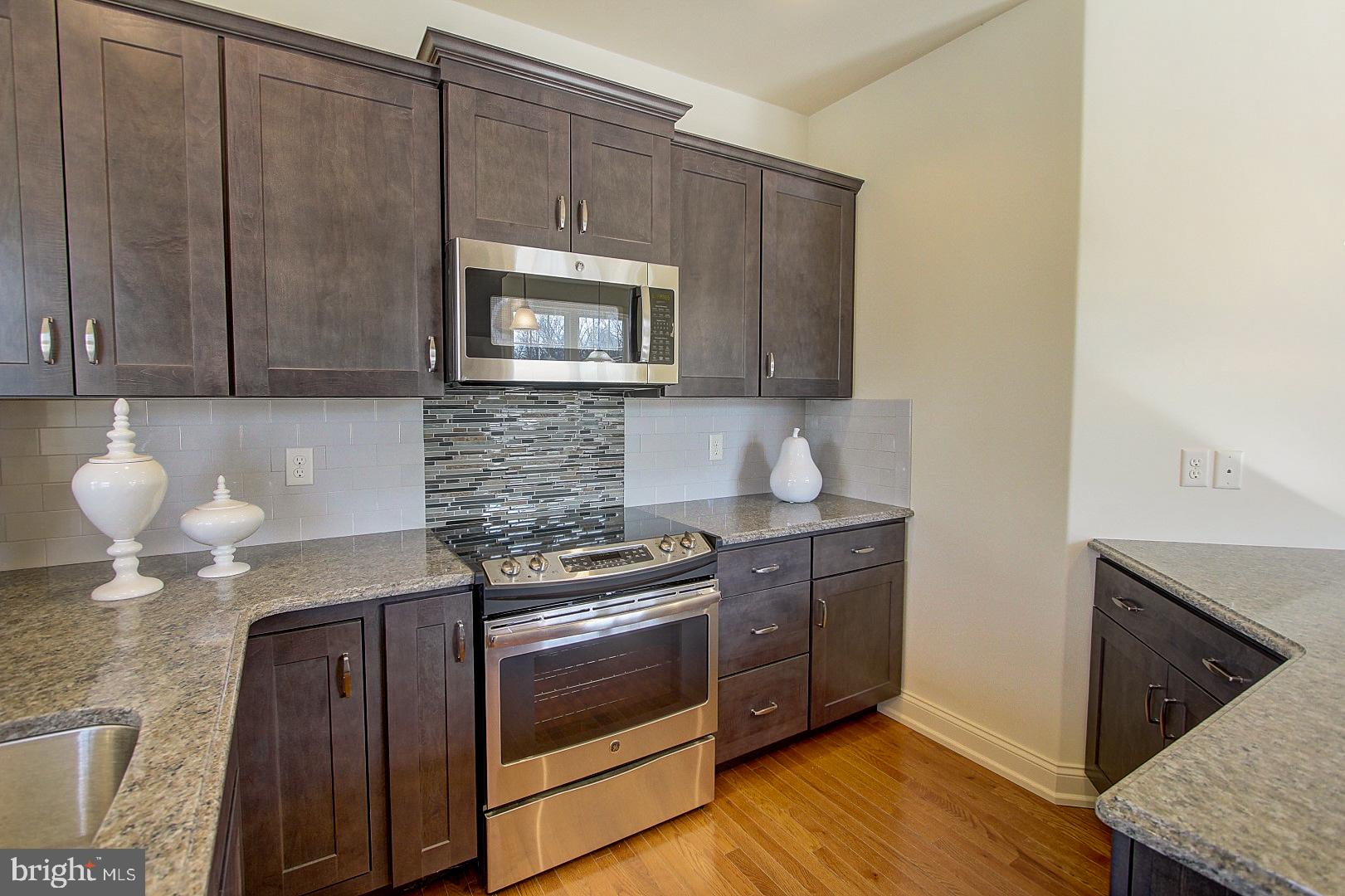 TANGLEWOOD - Residential