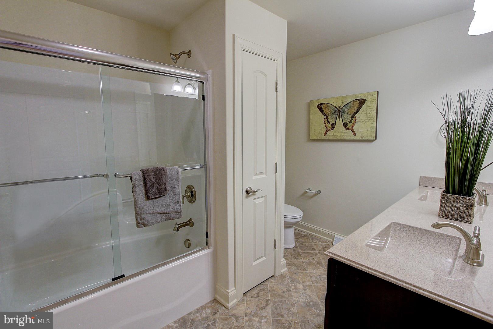 TANGLEWOOD - Residential