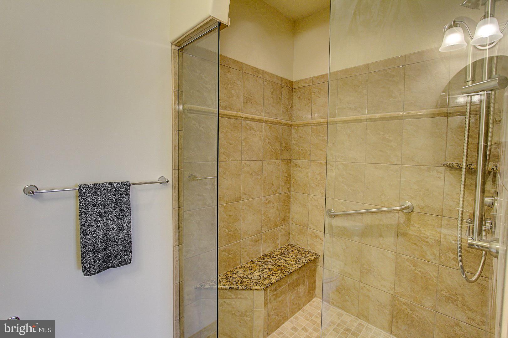 TANGLEWOOD - Residential