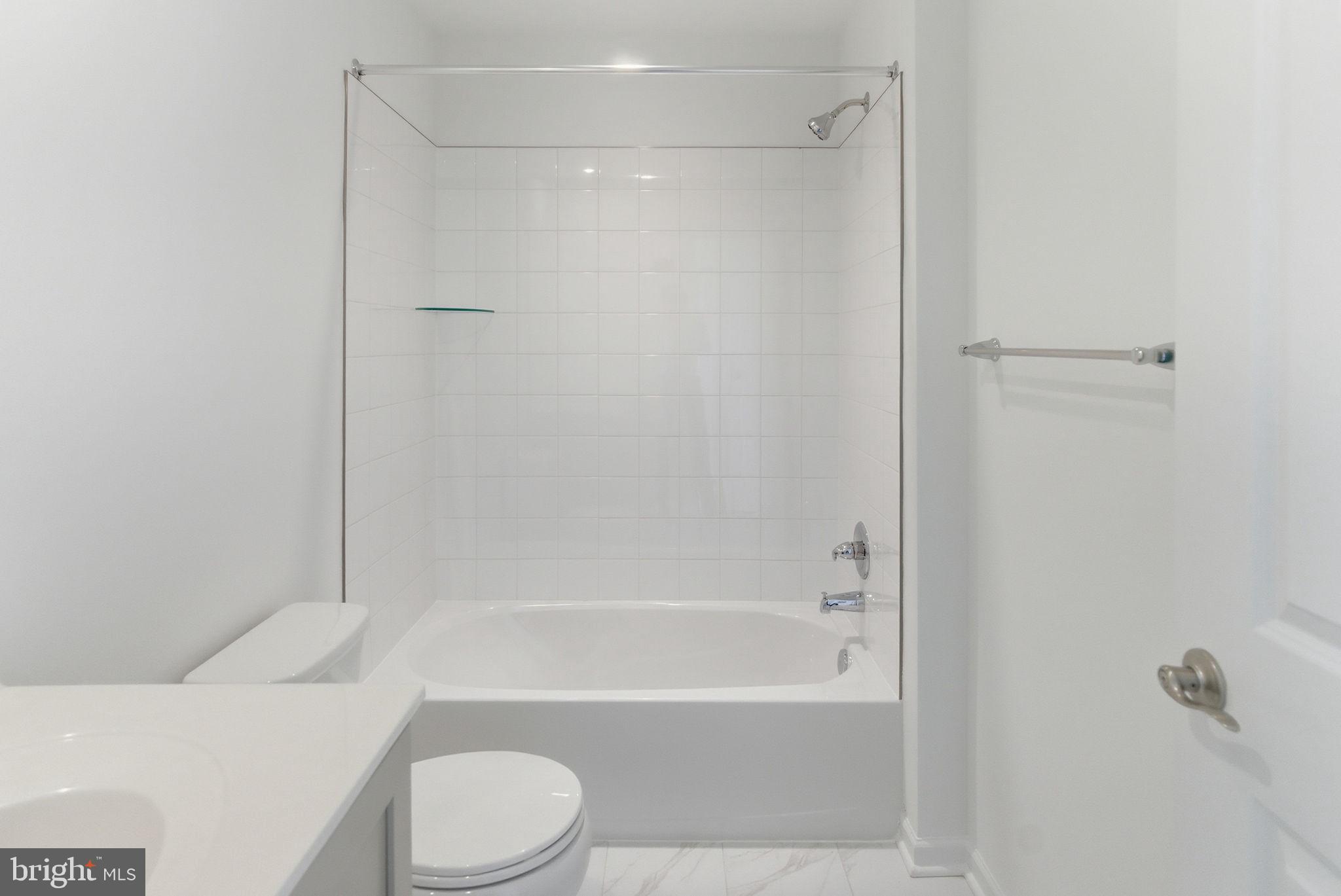 ROSEHILL MANOR - Residential