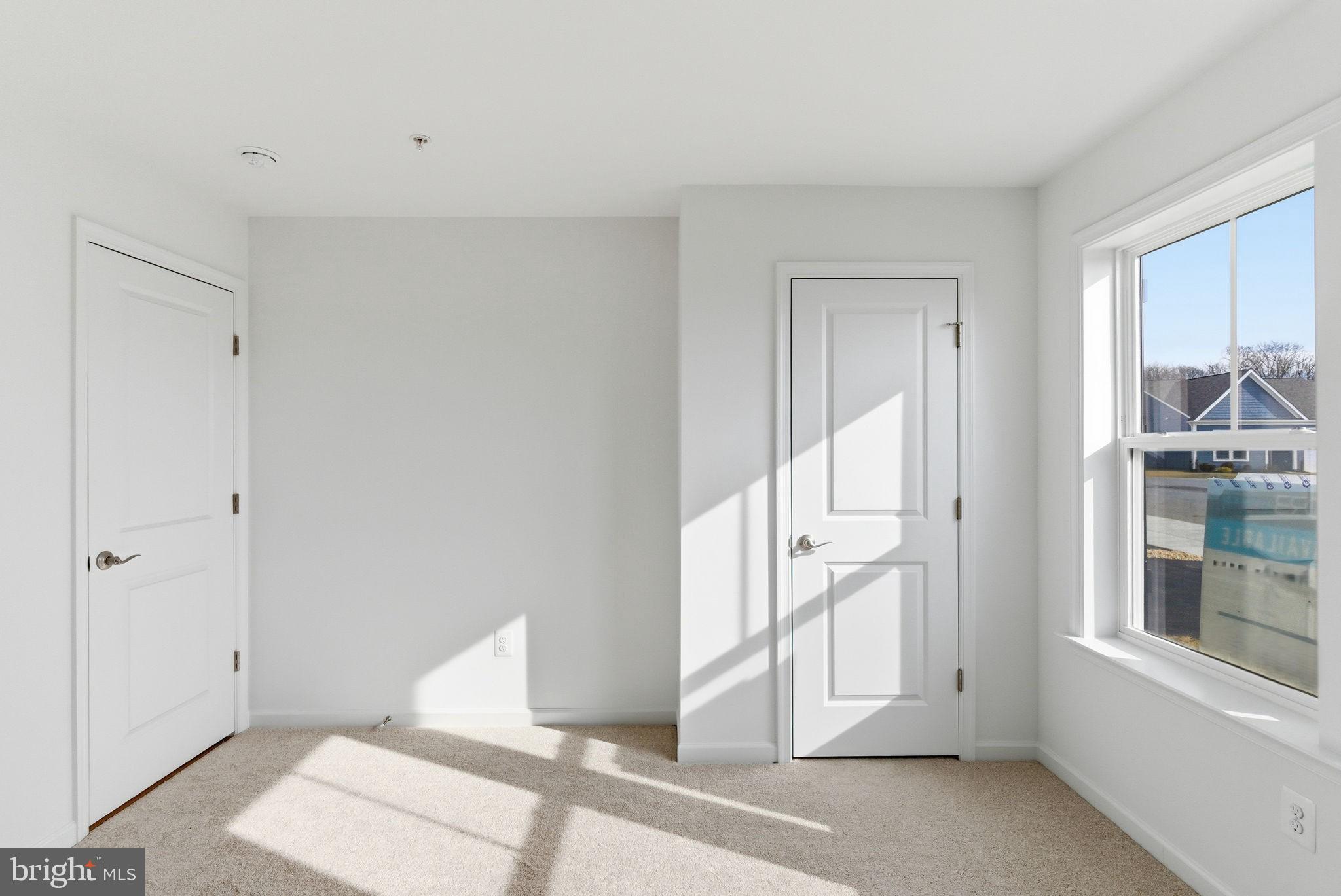 ROSEHILL MANOR - Residential